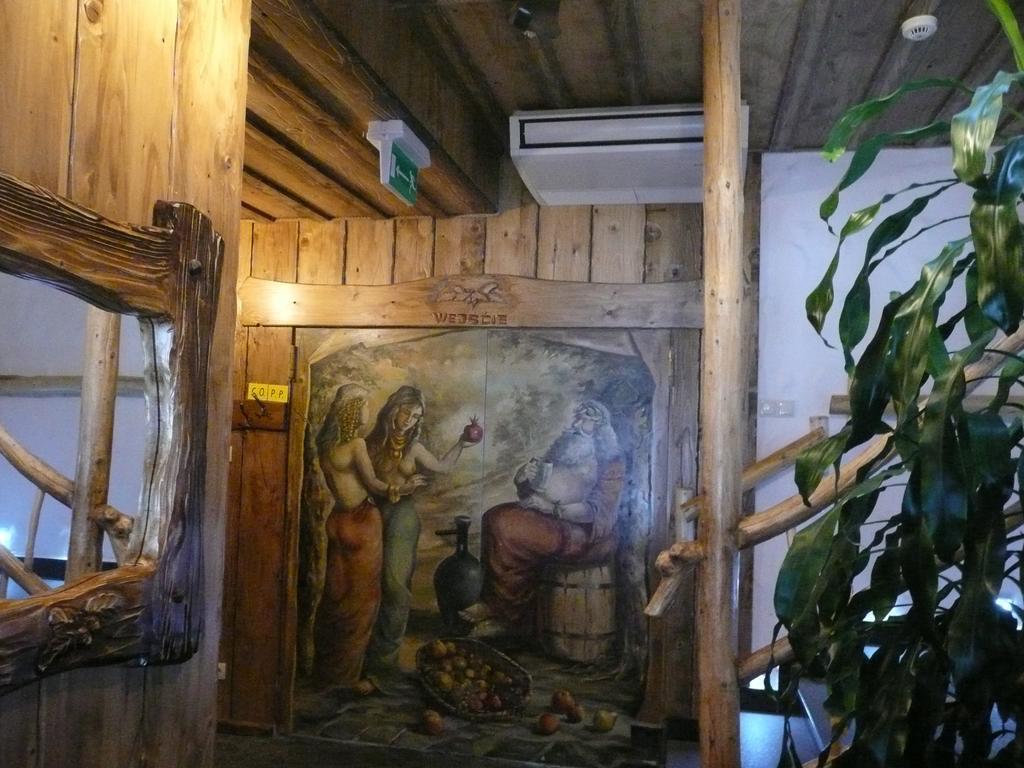 Karczma Parchatka Exterior foto